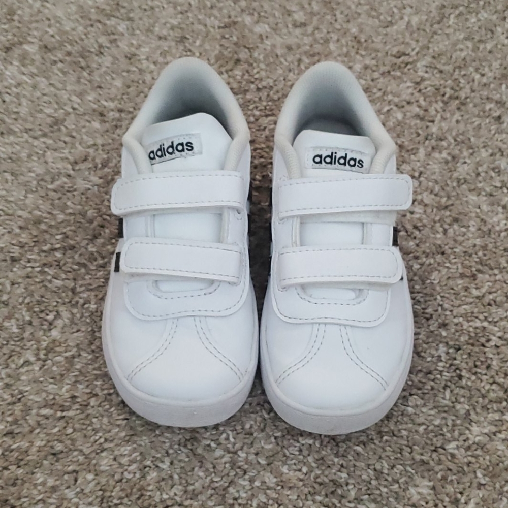Adidas 8k/8c Sneakers